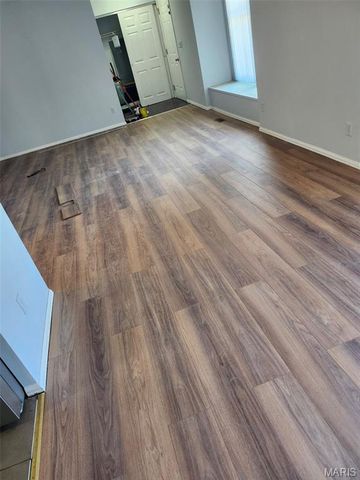 12303 White Cap Lane, Florissant, MO 63033