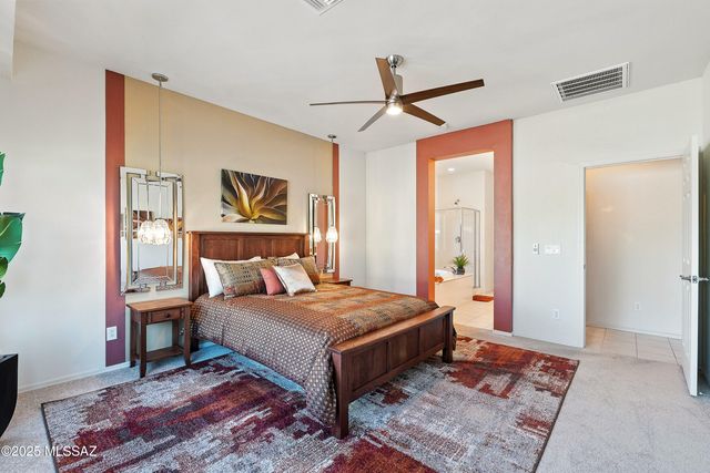 33701 S Presidio Place, Red Rock, AZ 85145