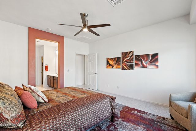 33701 S Presidio Place, Red Rock, AZ 85145