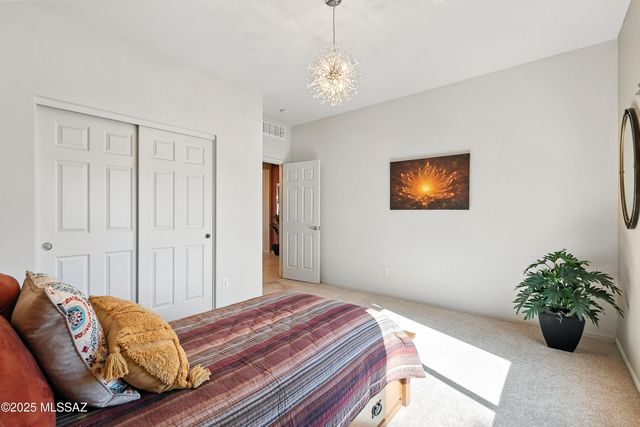 33701 S Presidio Place, Red Rock, AZ 85145