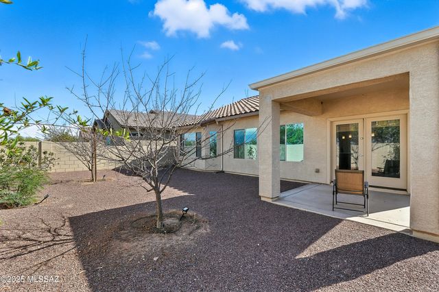 33701 S Presidio Place, Red Rock, AZ 85145