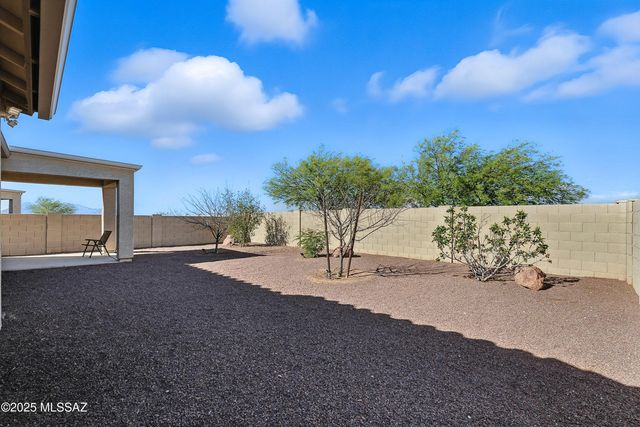33701 S Presidio Place, Red Rock, AZ 85145