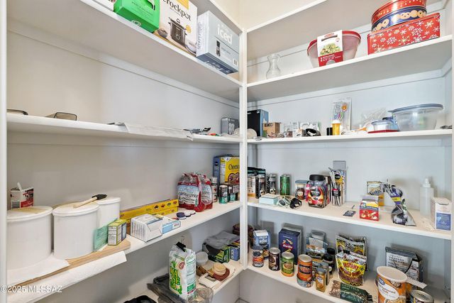 33701 S Presidio Place, Red Rock, AZ 85145