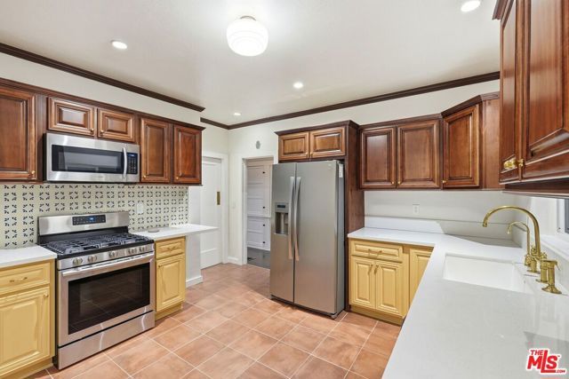 1458 W 48th Street, Los Angeles, CA 90062