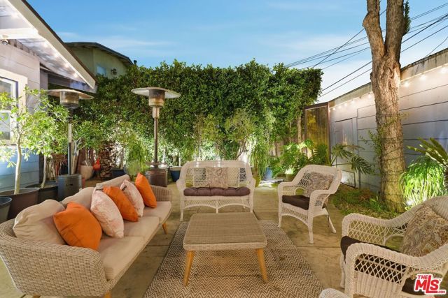 1458 W 48th Street, Los Angeles, CA 90062