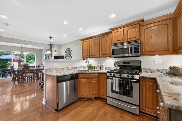 3844 Relstar Court, Naperville, IL 60564