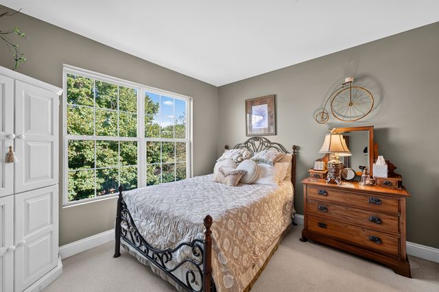 3844 Relstar Court, Naperville, IL 60564