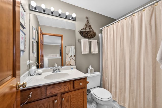 3844 Relstar Court, Naperville, IL 60564