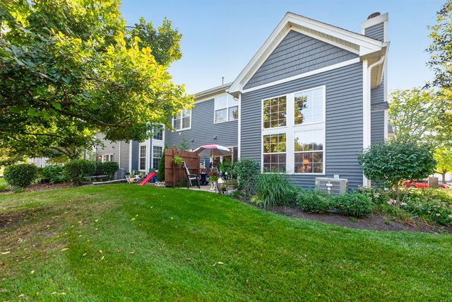 3844 Relstar Court, Naperville, IL 60564