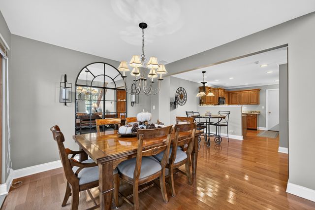 3844 Relstar Court, Naperville, IL 60564