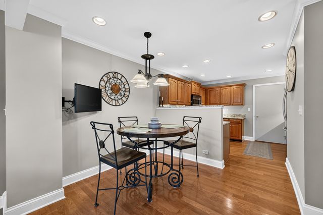 3844 Relstar Court, Naperville, IL 60564