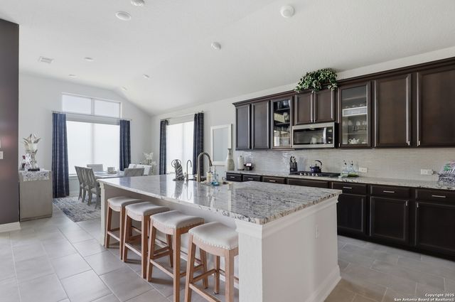 2551 Verona Way, San Antonio, TX 78259