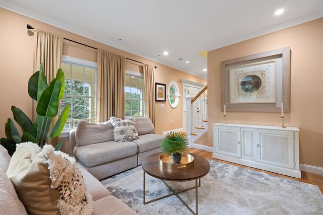 241 Ridge St, Winchester, MA 01890