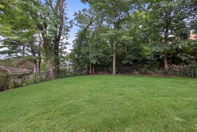 241 Ridge St, Winchester, MA 01890