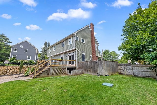 241 Ridge St, Winchester, MA 01890