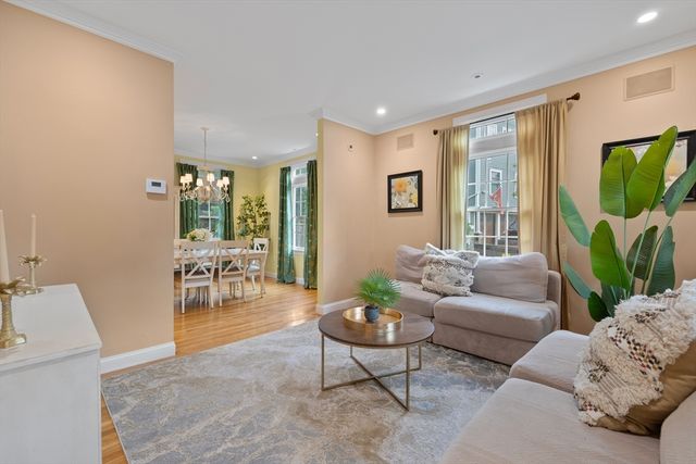 241 Ridge St, Winchester, MA 01890