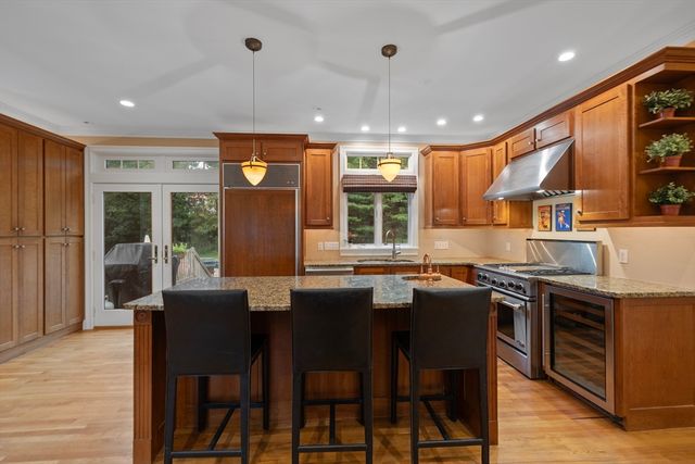 241 Ridge St, Winchester, MA 01890