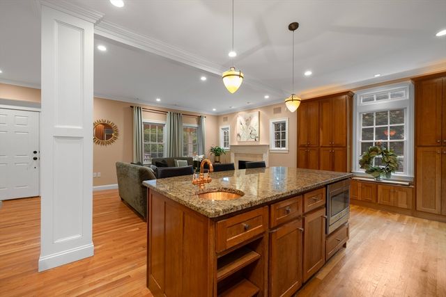 241 Ridge St, Winchester, MA 01890