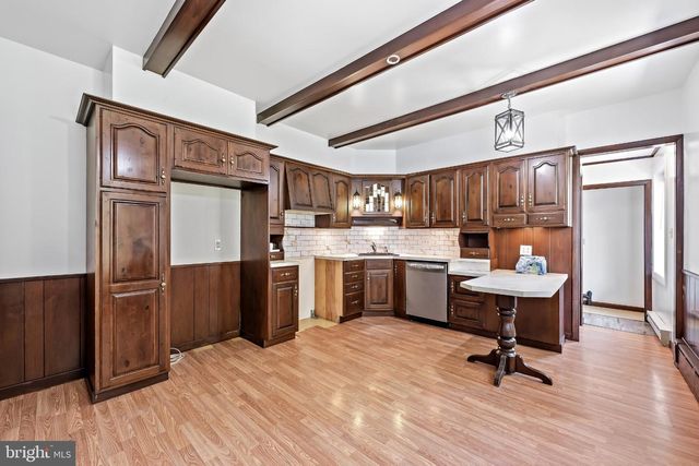 102 S WHITEOAK ST, Kutztown, PA 19530