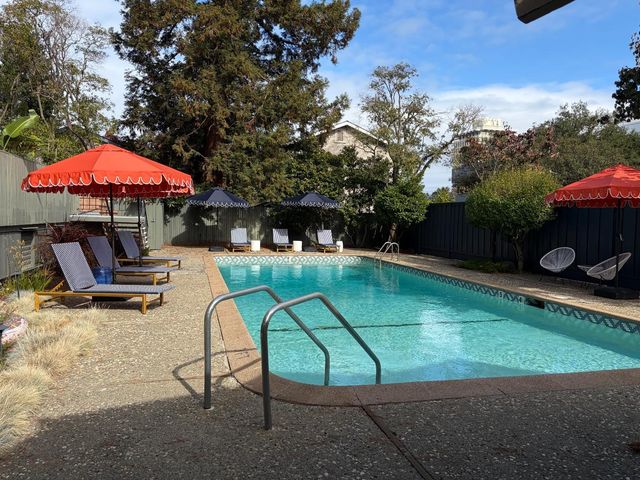 360 Everett Avenue 5B, Palo Alto, CA 94301