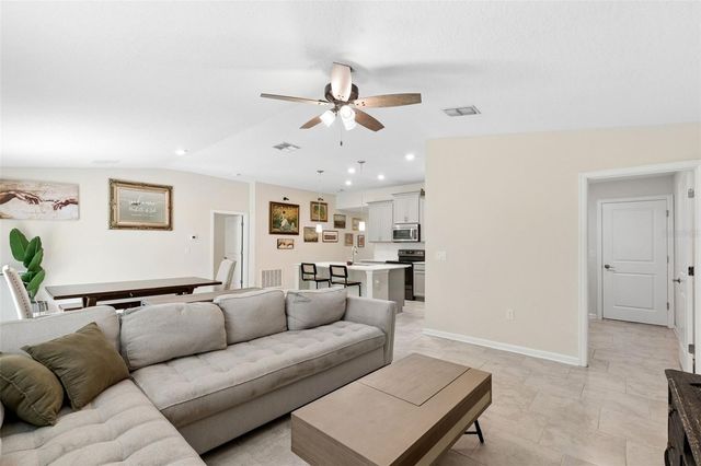 4810 MAGNETITE LOOP, Mount Dora, FL 32757