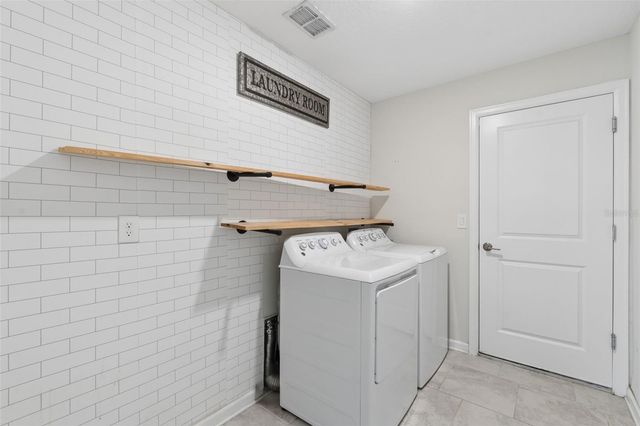 4810 MAGNETITE LOOP, Mount Dora, FL 32757