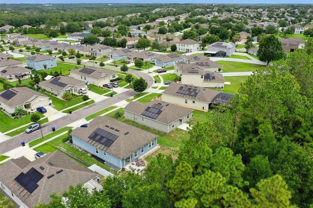 4810 MAGNETITE LOOP, Mount Dora, FL 32757
