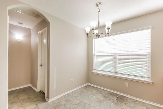 330 Harbor Mist Drive, Crosby, TX 77532