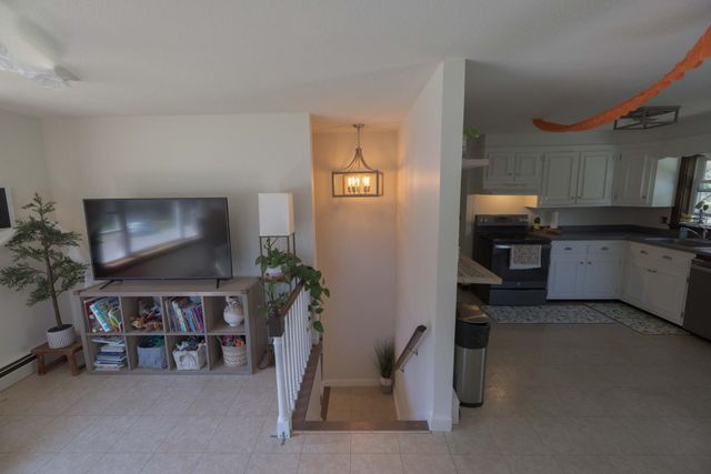 31 Trowbridge Road, Keene, NH 03431