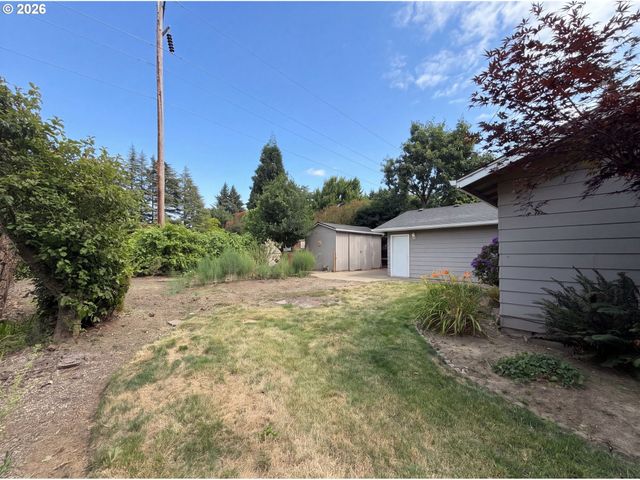 3333 17TH Ave, Forest Grove, OR 97116