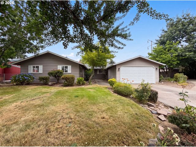 3333 17TH Ave, Forest Grove, OR 97116