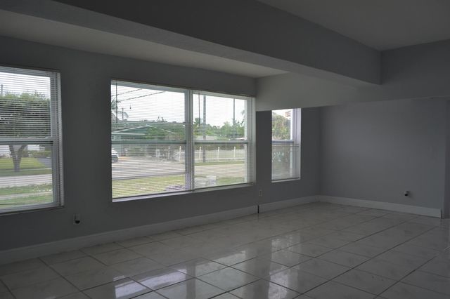 608 NW 20th Court, Pompano Beach, FL 33060