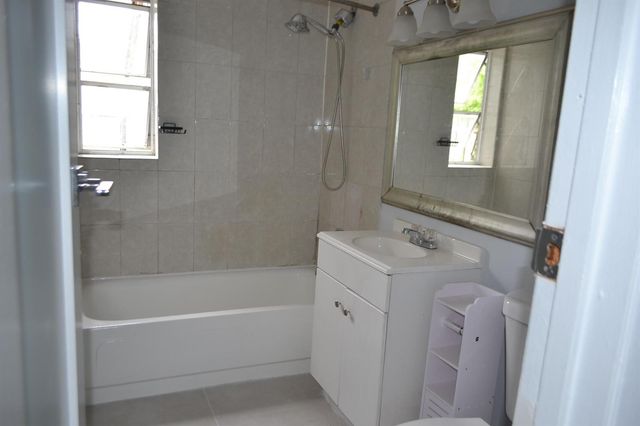 608 NW 20th Court, Pompano Beach, FL 33060