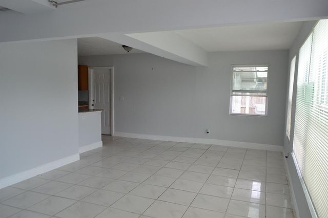 608 NW 20th Court, Pompano Beach, FL 33060