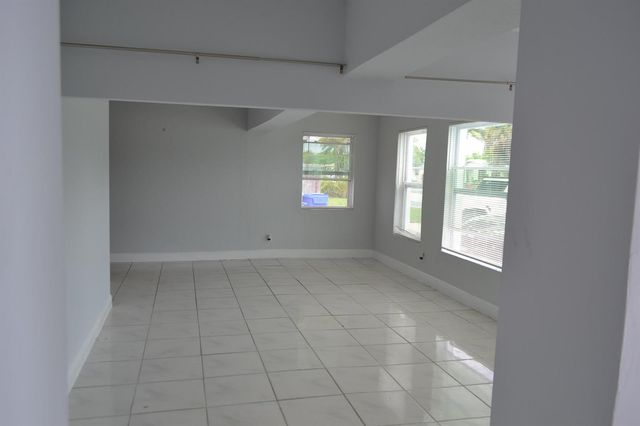 608 NW 20th Court, Pompano Beach, FL 33060