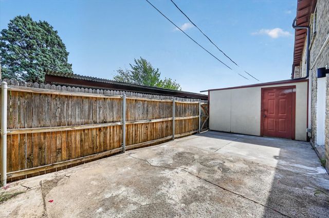 1801 E Grauwyler Road 101, Irving, TX 75061