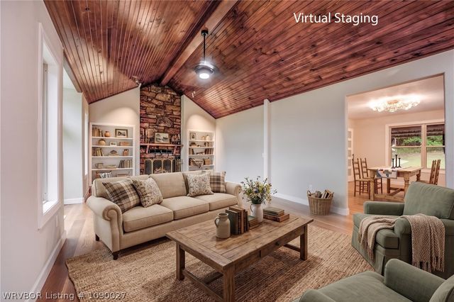 2311 Shadow Lake Drive, Greenwood, AR 72936
