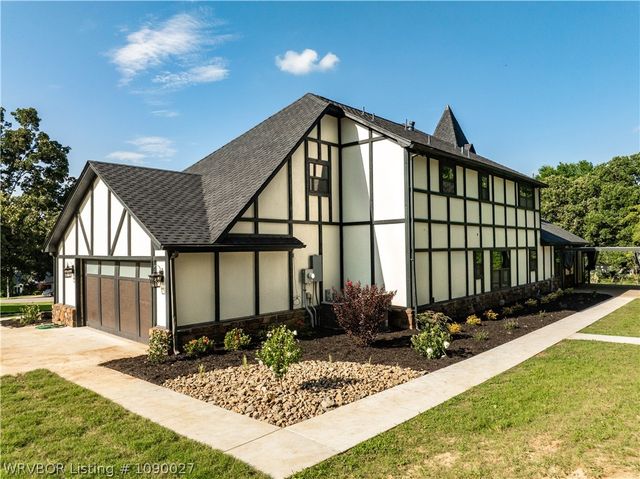 2311 Shadow Lake Drive, Greenwood, AR 72936