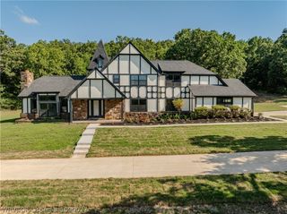 2311 Shadow Lake Drive, Greenwood, AR 72936