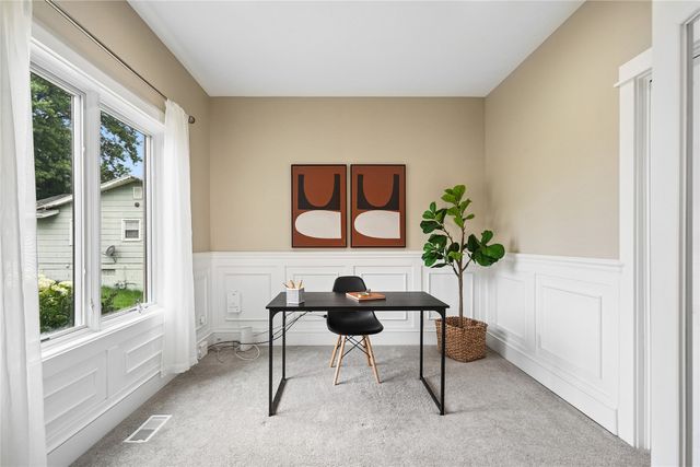 3371 McKinley Avenue, Des Moines, IA 50321