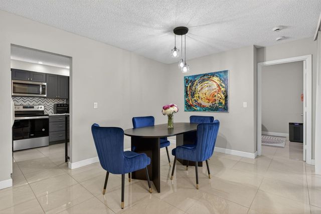 4500 Carambola Circle S 27305, Coconut Creek, FL 33066
