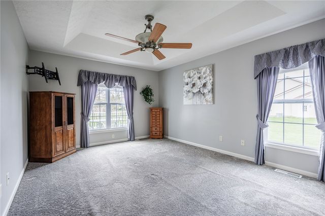 108 Arborway Lane, Greece, NY 14612