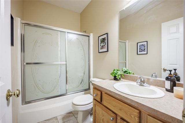108 Arborway Lane, Greece, NY 14612