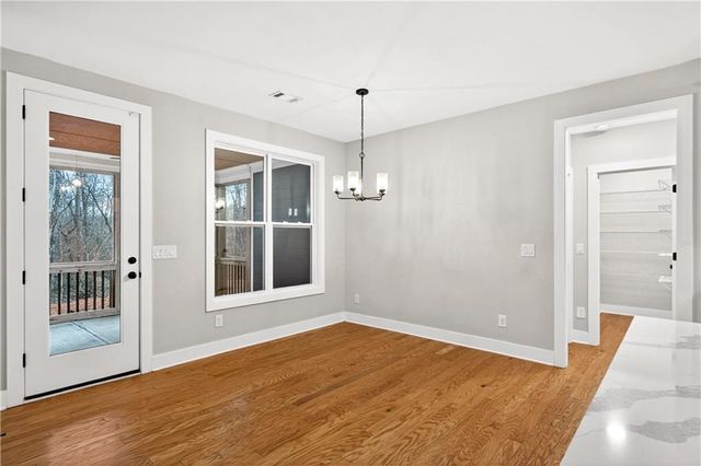 425 Blossom Trail, Acworth, GA 30101