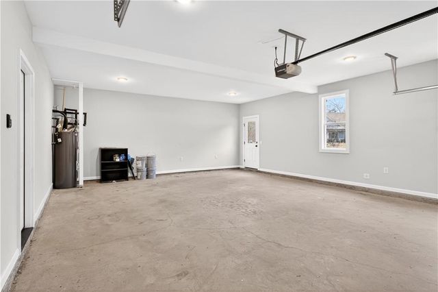 425 Blossom Trail, Acworth, GA 30101