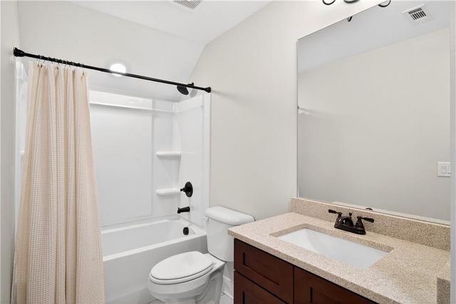 425 Blossom Trail, Acworth, GA 30101