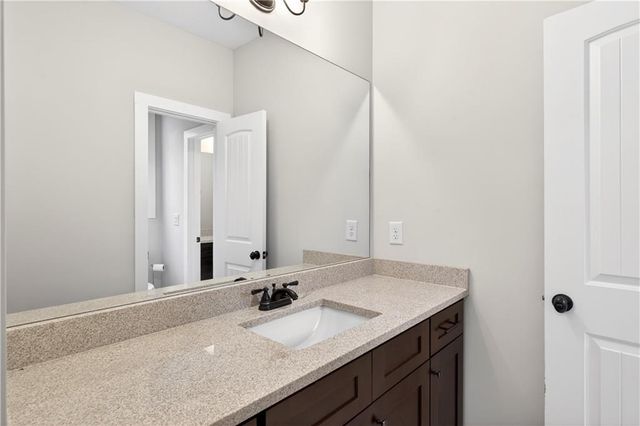 425 Blossom Trail, Acworth, GA 30101