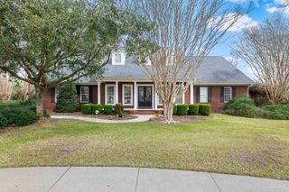 1788 Lorain Cir, Cantonment, FL 32533