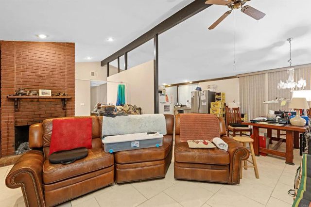 609 Roca Place, Vista, CA 92084