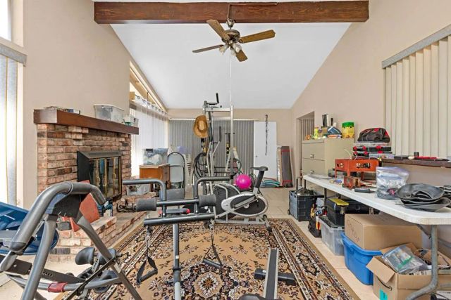 609 Roca Place, Vista, CA 92084